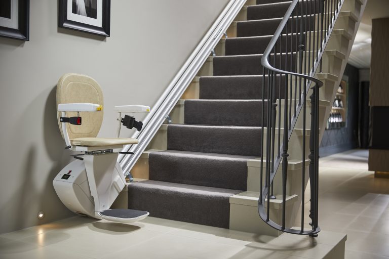 Cardinal indoor straight stairlift Cardinal indoor straight stairlift